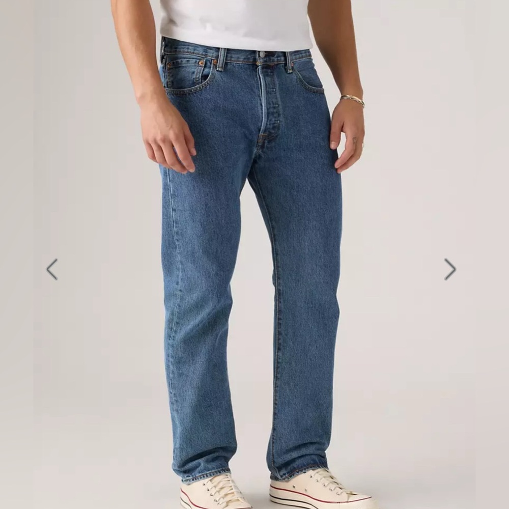 Levi's 501 Classic Straight Blue Jeans